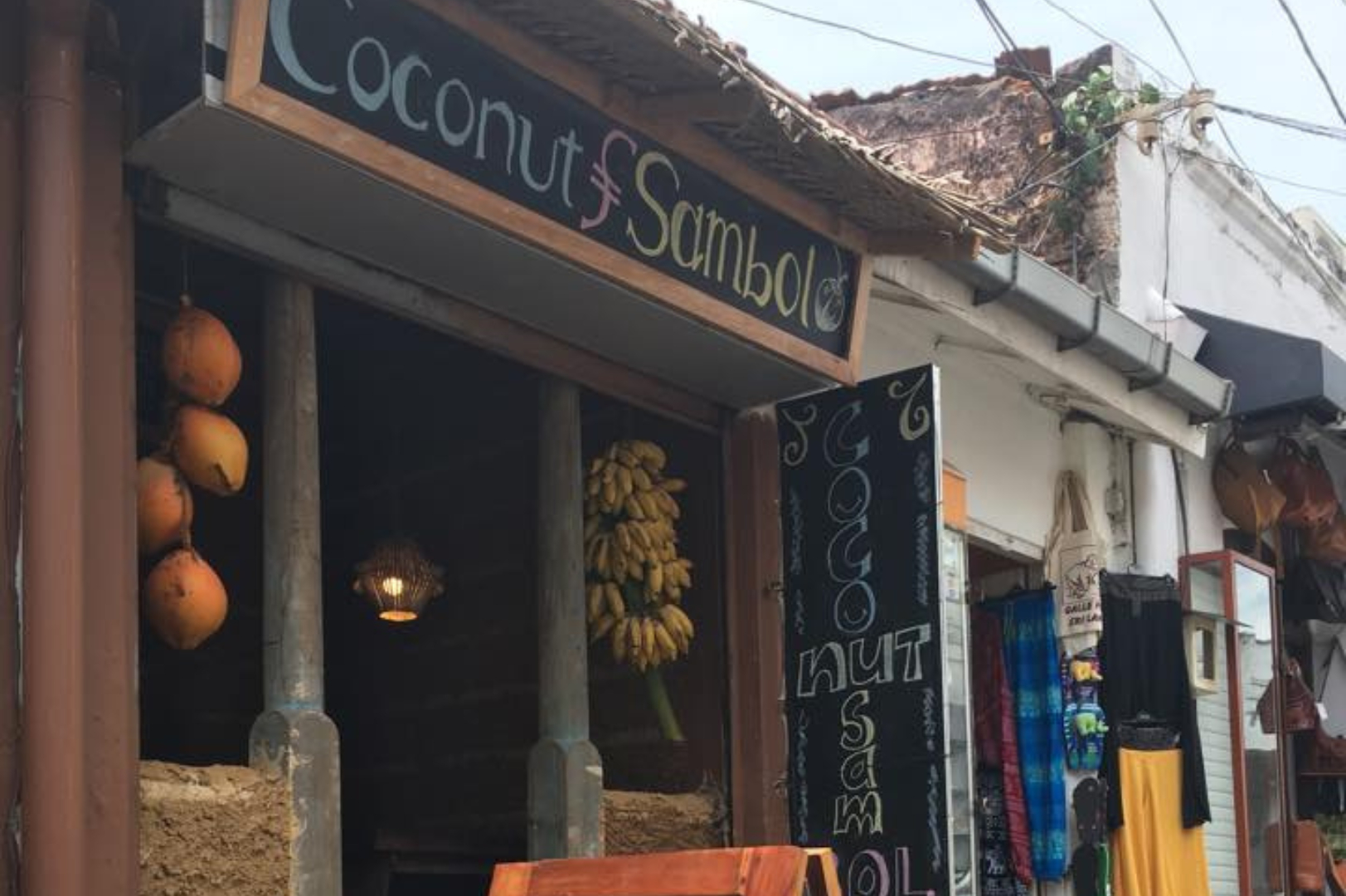 outside view restaurant