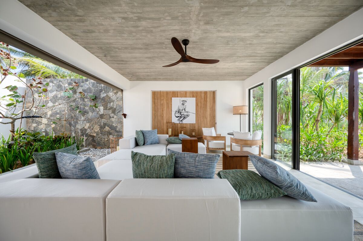 Ahu Bay – Bay View Suite – Medium