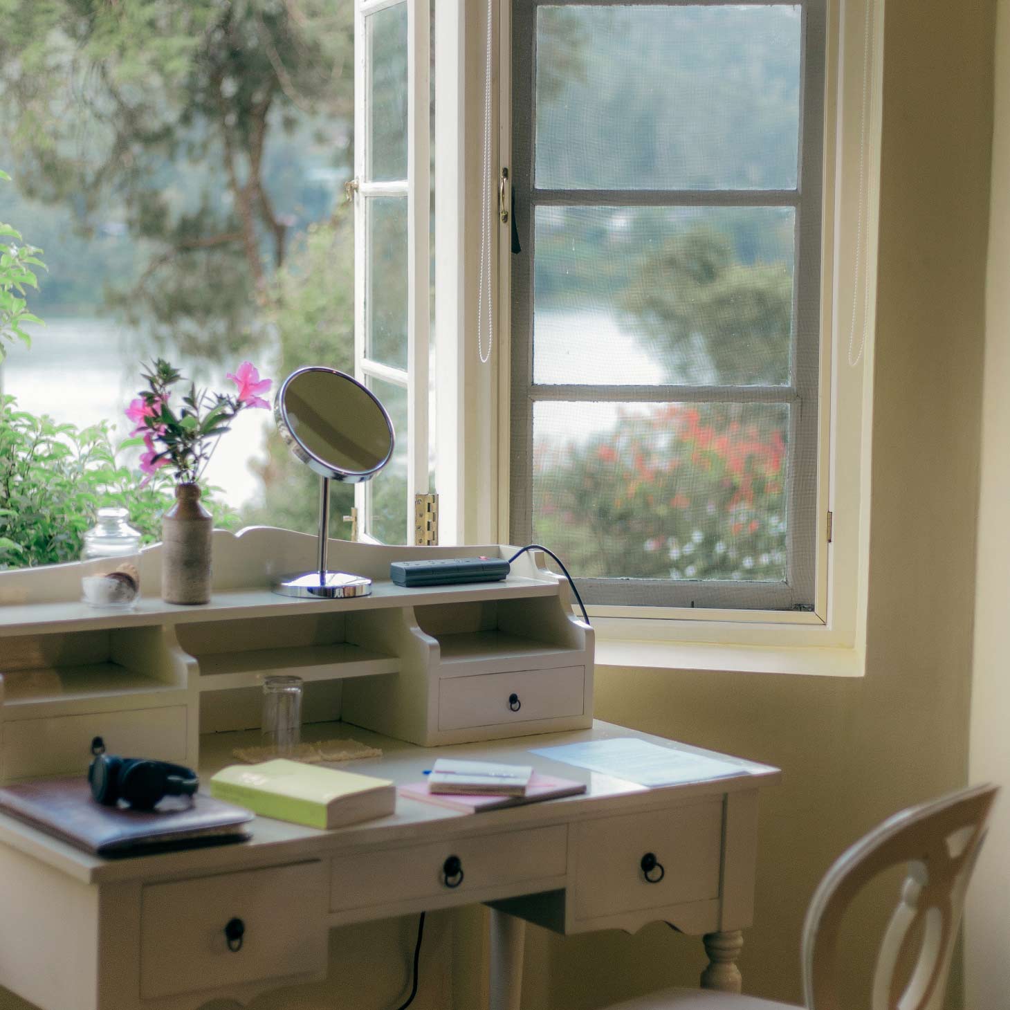 Work from Resplendent Ceylon